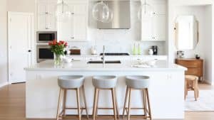 Marble countertops cost in Milwaukee